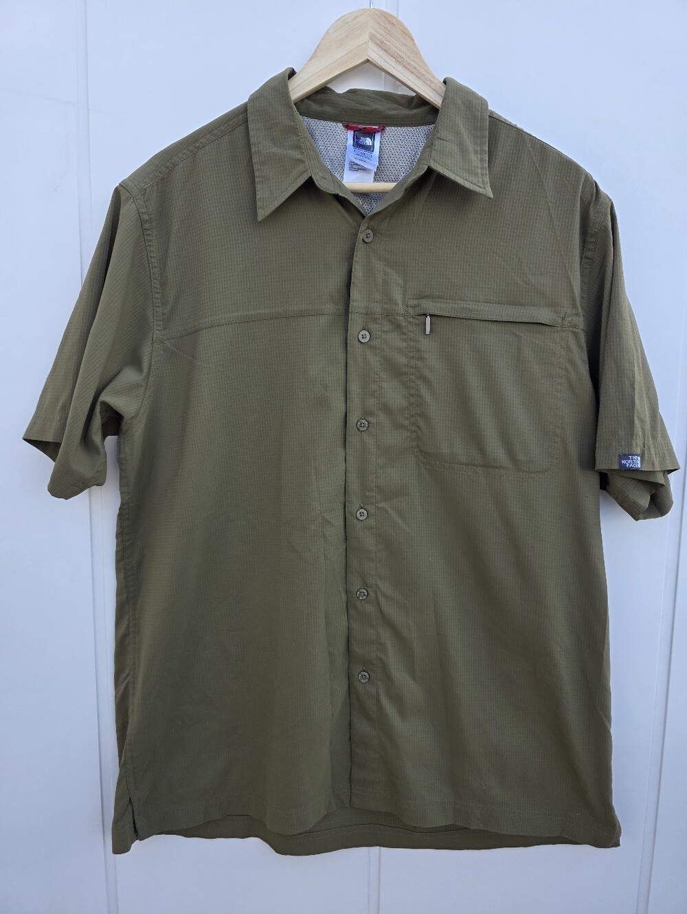 The North Face Short Sleeve Button Down Utility Shirt Green Large